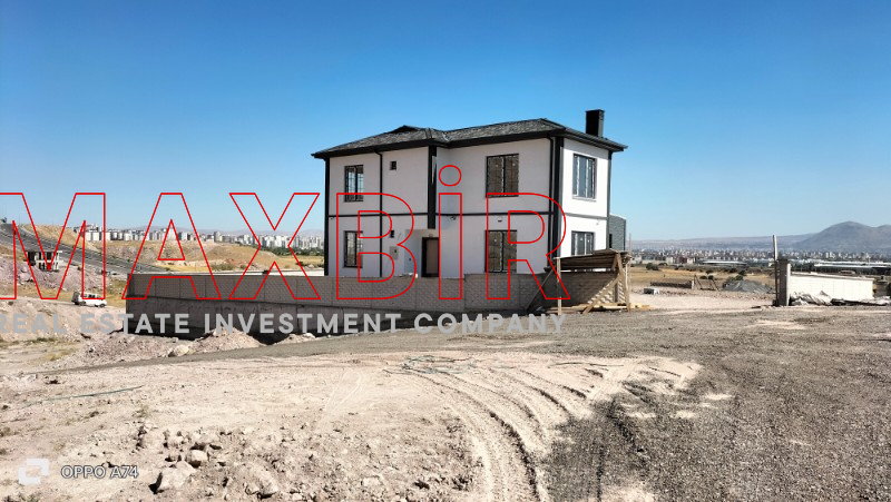 Erkilette 1320 m2 Bağımsız-Müstakil Şehir Manzaralı Satılık Villa