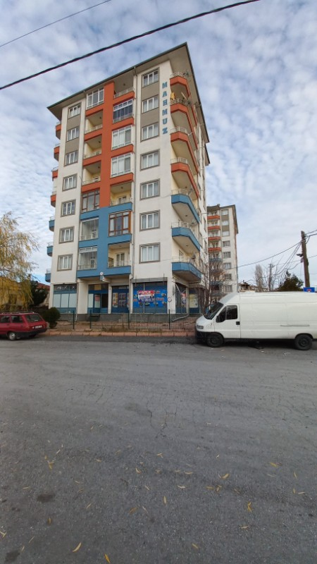 ARGINCIK 55 m2 KİRALIK KÖŞE DÜKKAN